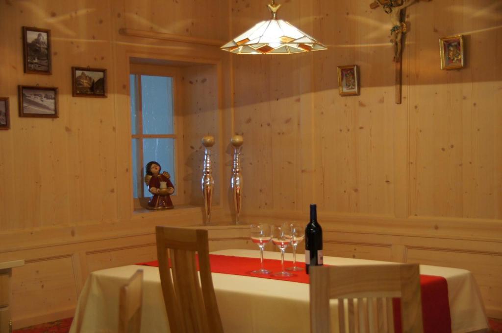 Garni Tofana Hotel Corvara In Badia Exterior photo